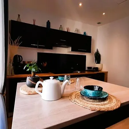 Le Nocla アパート